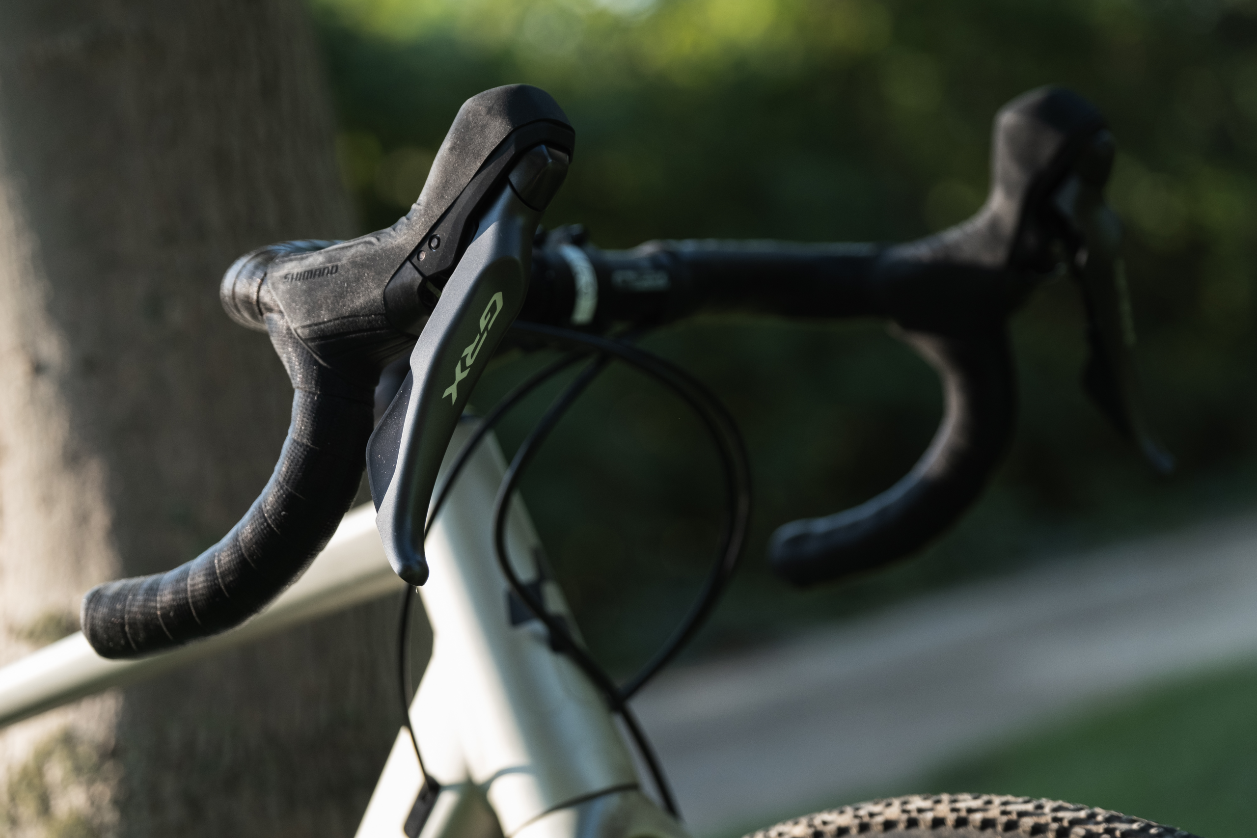 The new 12 speed Shimano GRX 820 shift levers